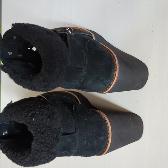 Coach Kenna Black Suede Shearling Wedge Bootie 8B - Picture 5 of 9